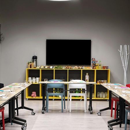 Moxy Athens City Buitenkant foto
