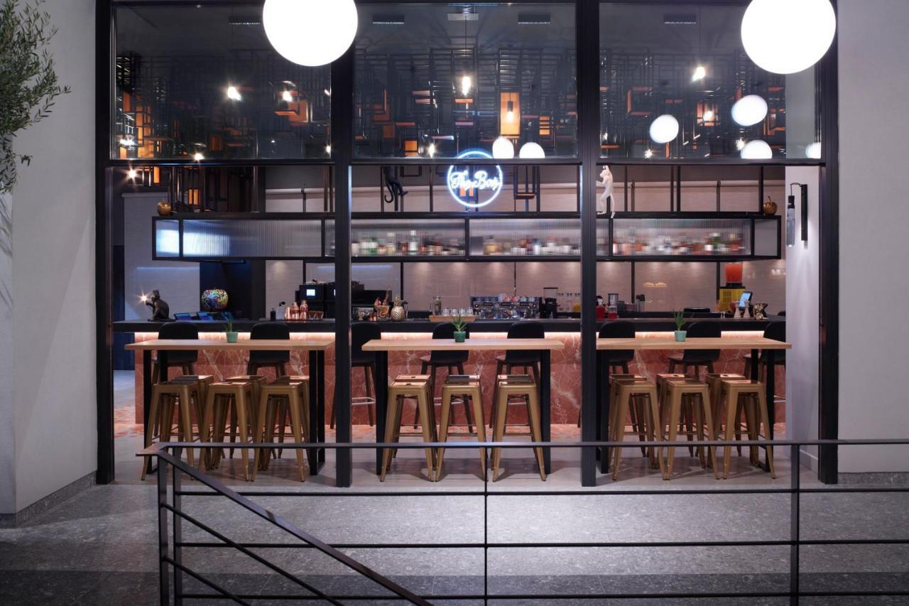 Moxy Athens City Buitenkant foto